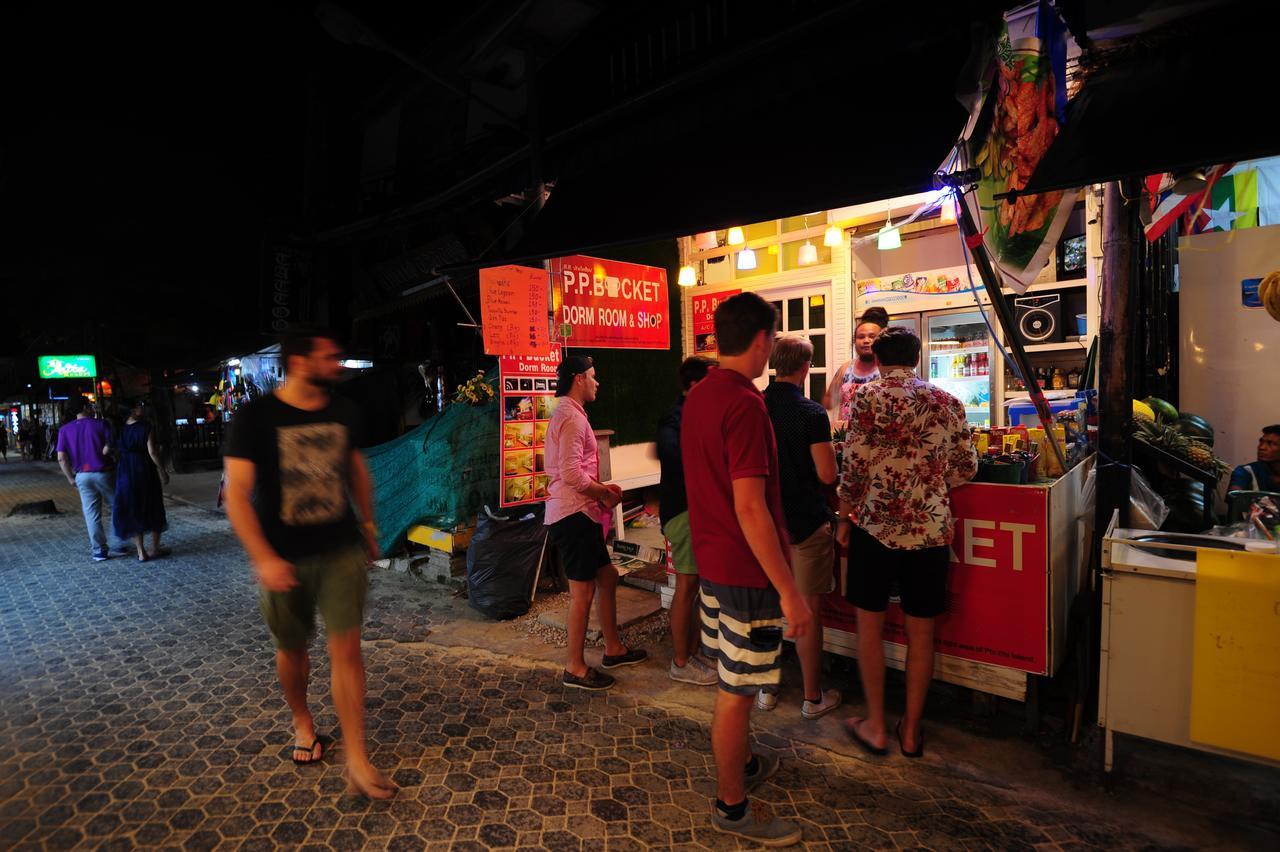 Phi Phi Bucket Hostel Esterno foto