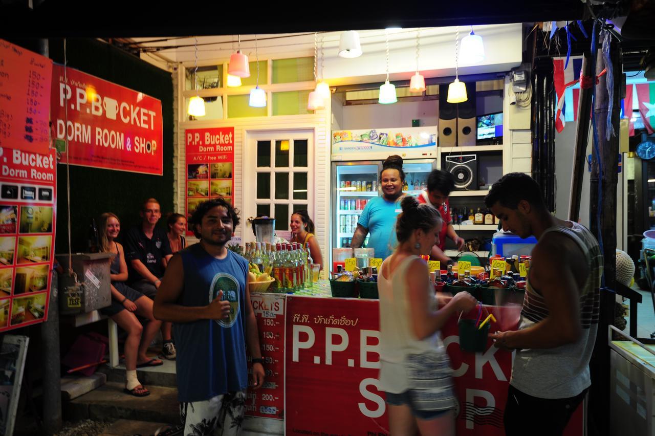 Phi Phi Bucket Hostel Esterno foto
