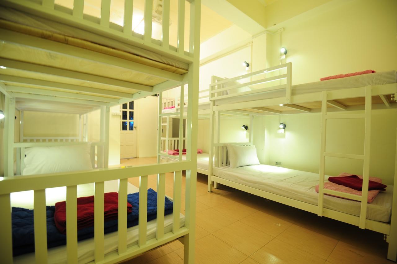 Phi Phi Bucket Hostel Esterno foto